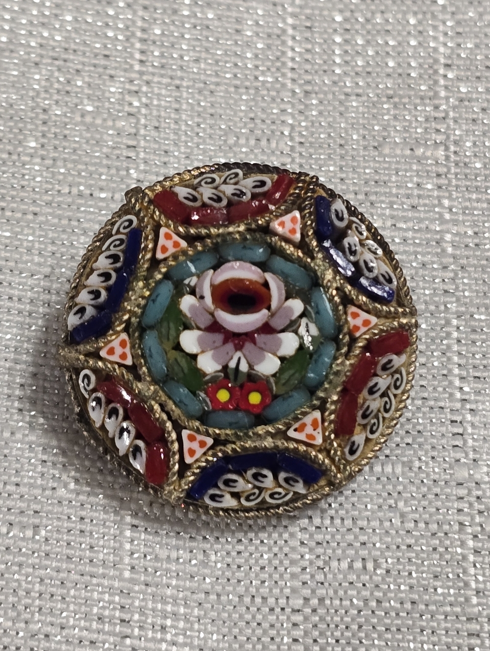 Vintage Micro Mosaic Floral Round Brooch